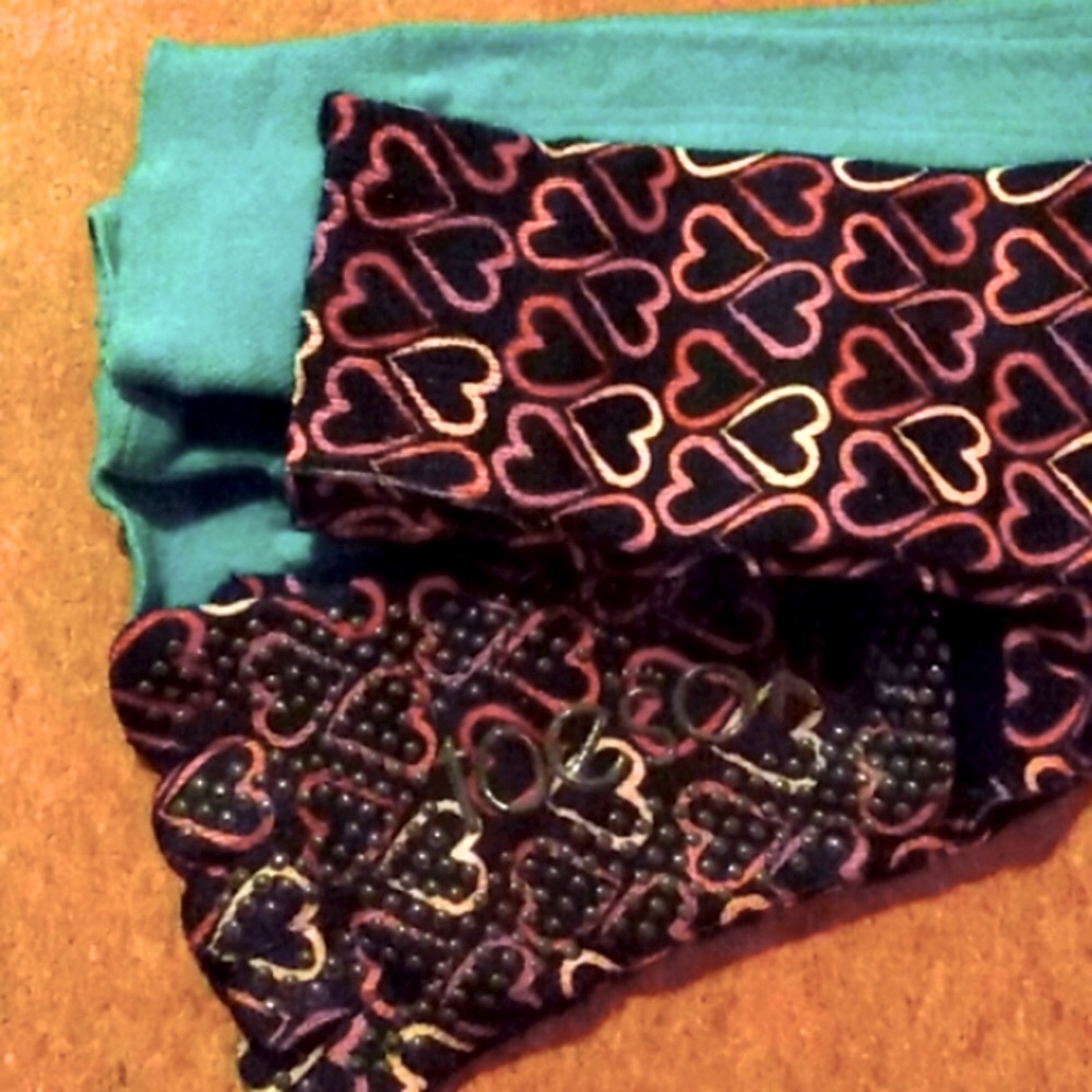 Lot of 2 ToeSox Leg Warmers Hearts Fits Size 8, 9, 10 Yoga Barre